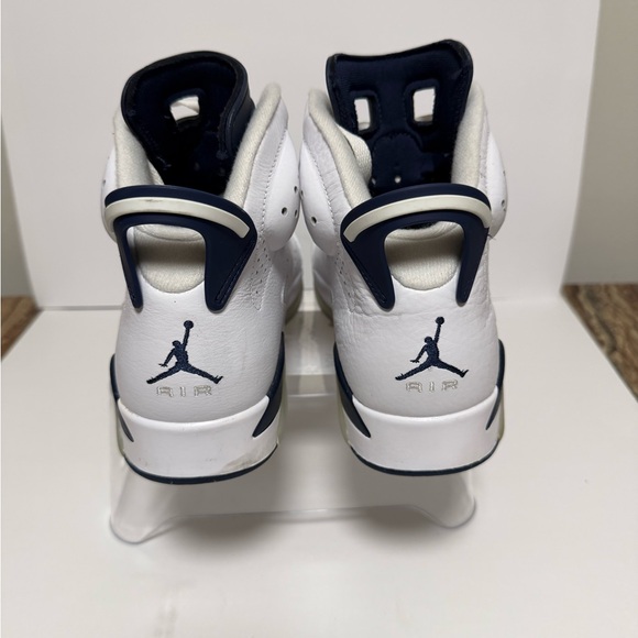 Jordan Athletic Shoes White and Navy